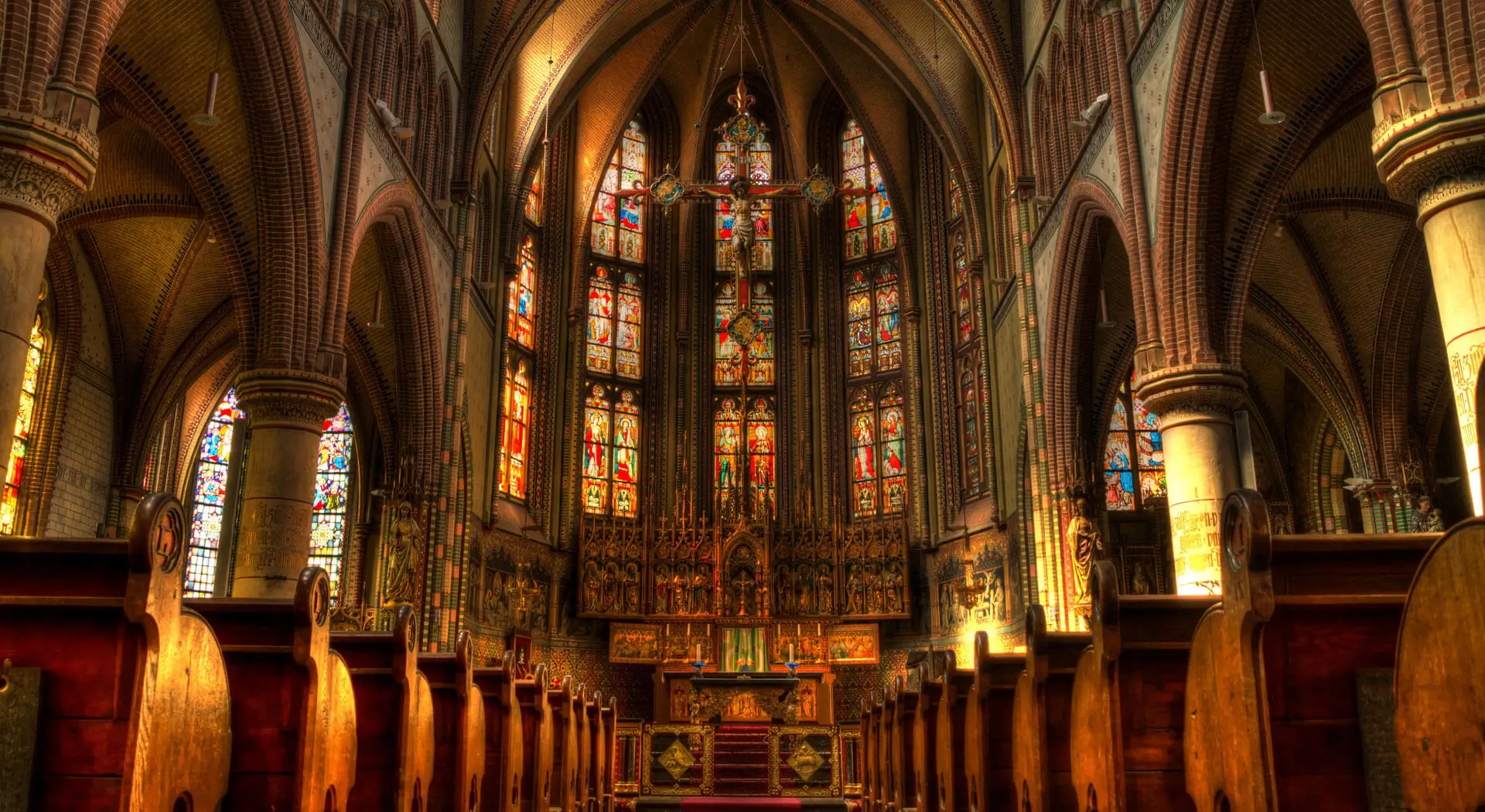 Many people, many souls, one church, one Lord.